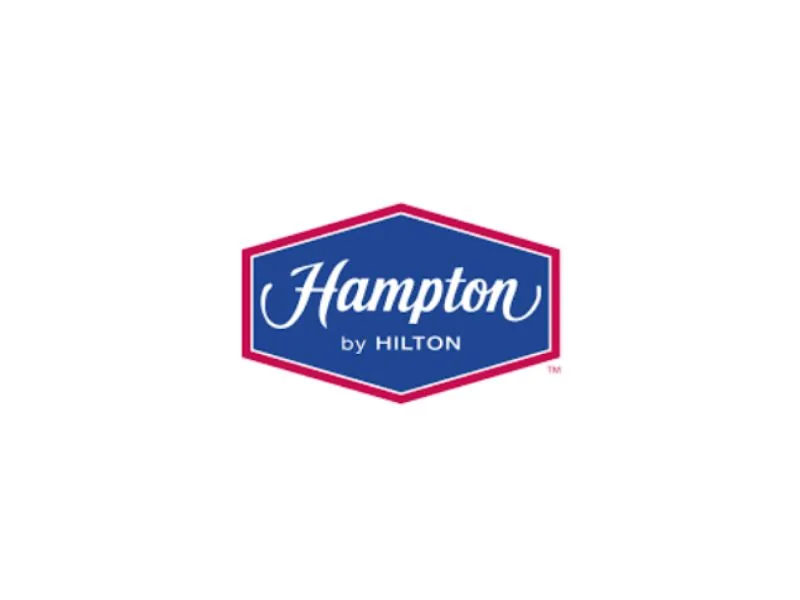 Hampton Inn NY-JFK — parking listing photograph