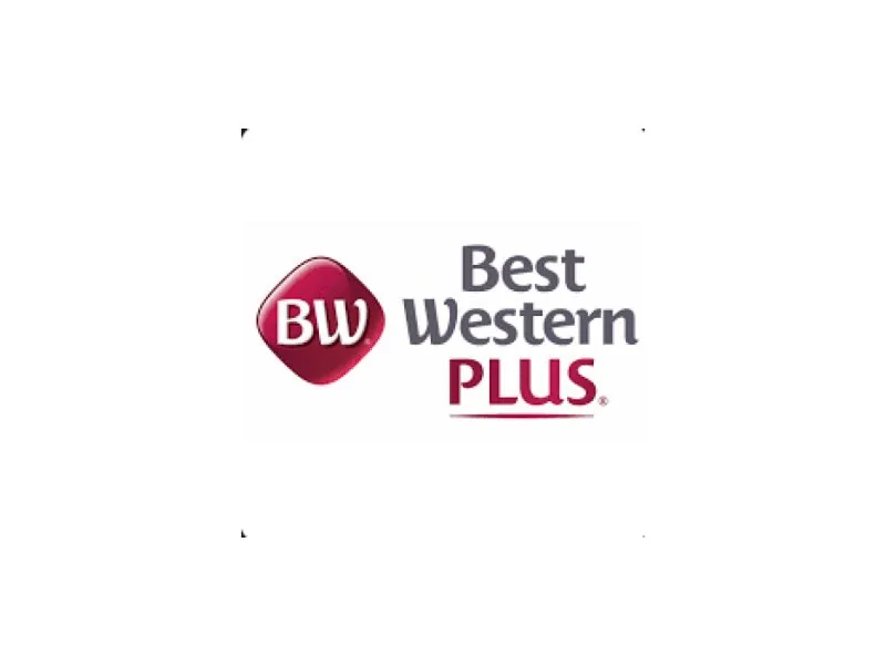 Best Western Plus Bellingham — parking listing photograph