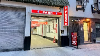 515 Ninth Avenue Parking Corporation — parking listing photograph